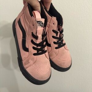 Vans Kids Suede High-Top Sneakers in Light Pink and Black 10